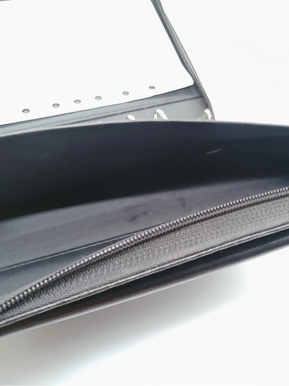 FranklinCovey 365 planner binder featuring a 7-ring binder mechanism, card slot.